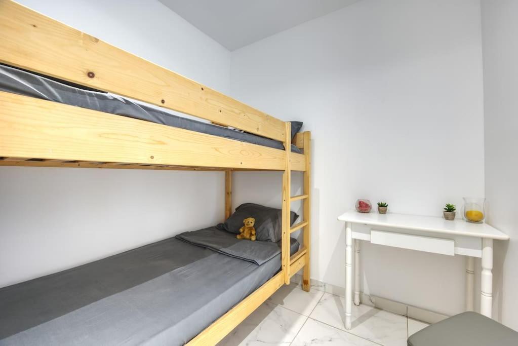 Appt P2 De 1 A 6 Pers A Rognac Apartment Exterior foto