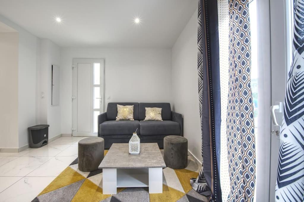 Appt P2 De 1 A 6 Pers A Rognac Apartment Exterior foto